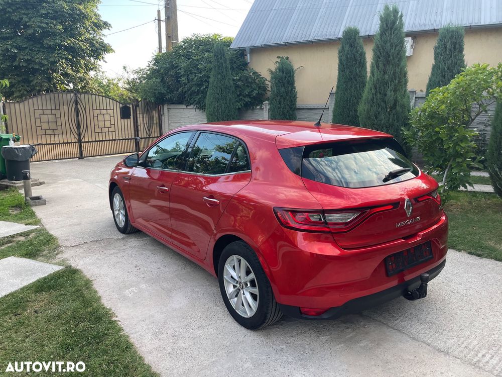 Renault Megane - 5