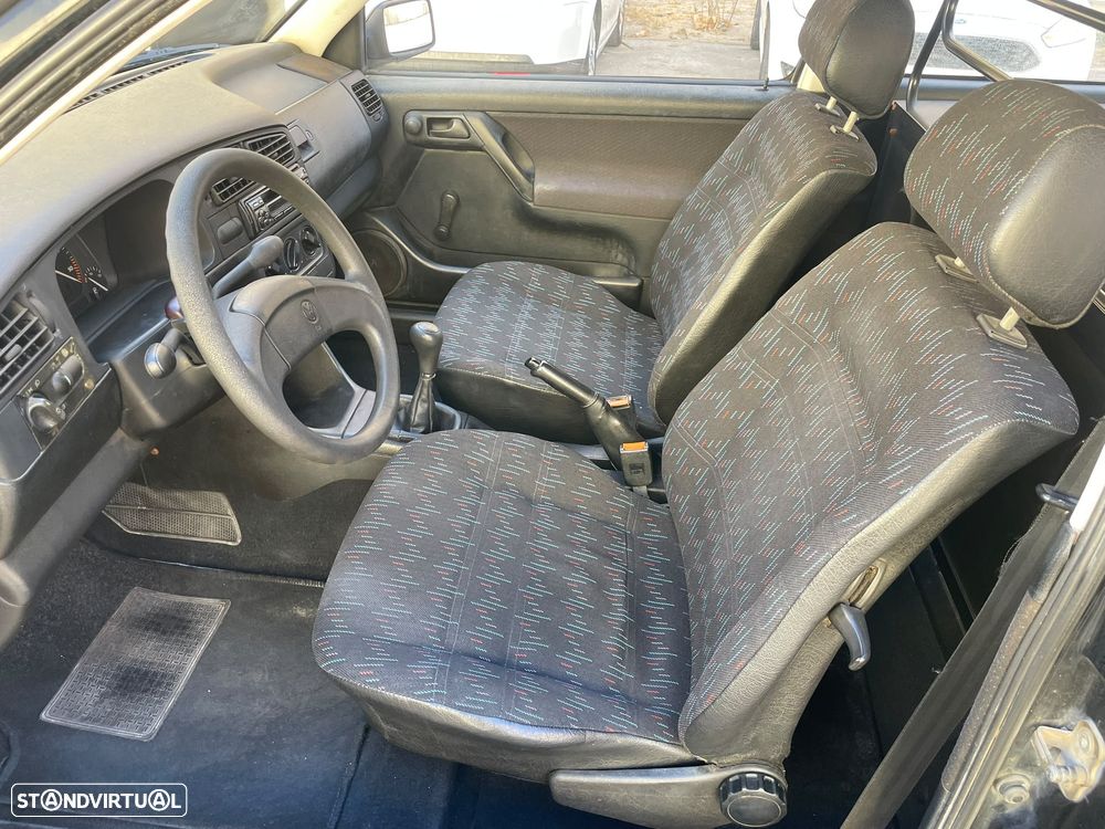 VW Golf 1.9 D CL - 6