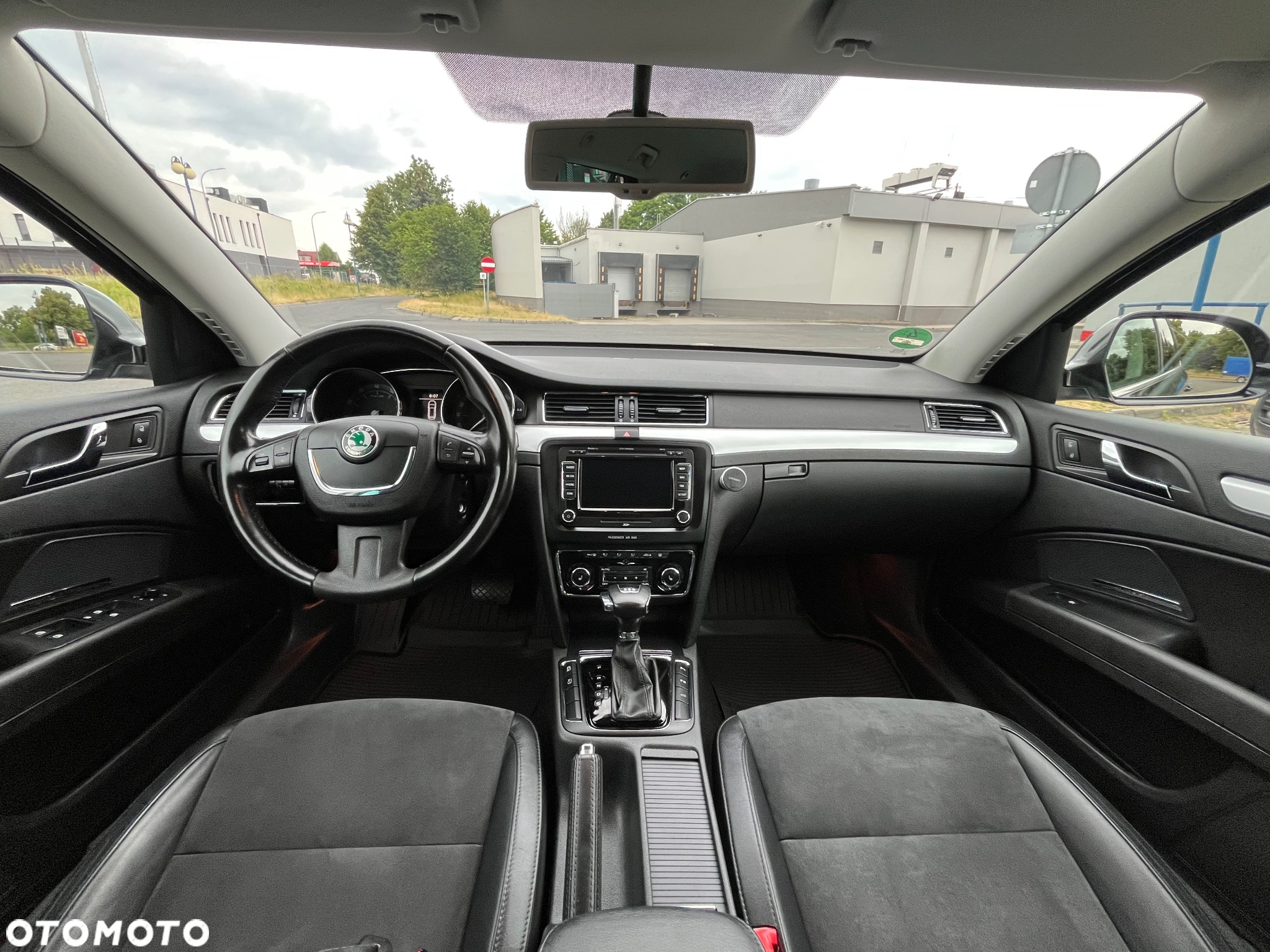 Skoda Superb 1.8 TSI DSG Elegance - 12