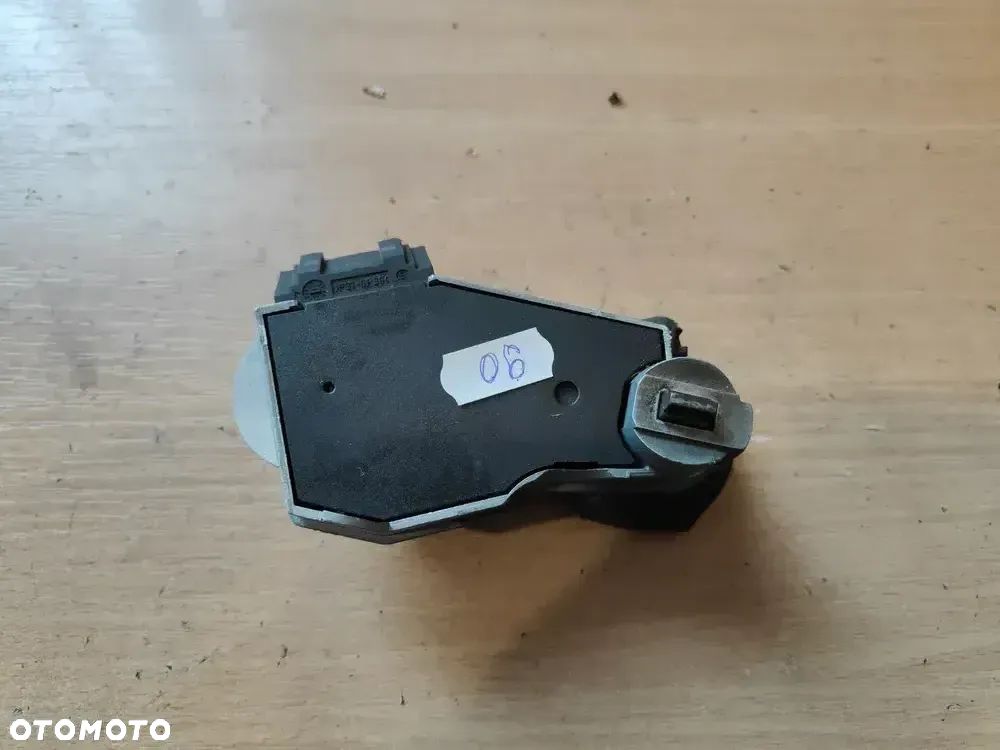 Blokada kolumny Mercedes W211 A0375456132 - 3