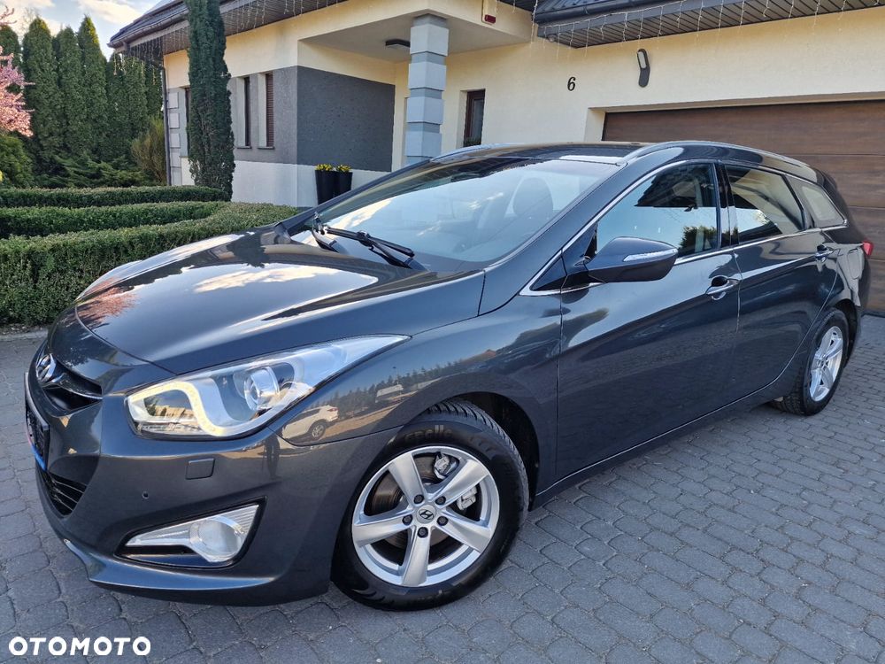 Hyundai i40 i40cw 1.6 Fifa World Cup Edition - 2