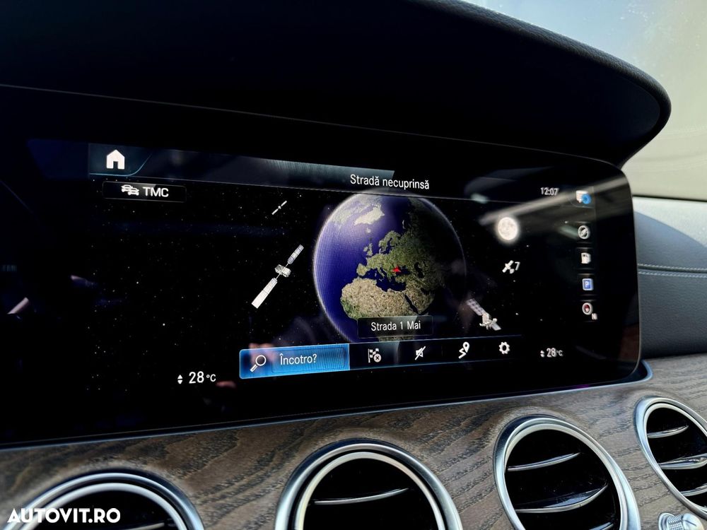 Mercedes-Benz E - 20