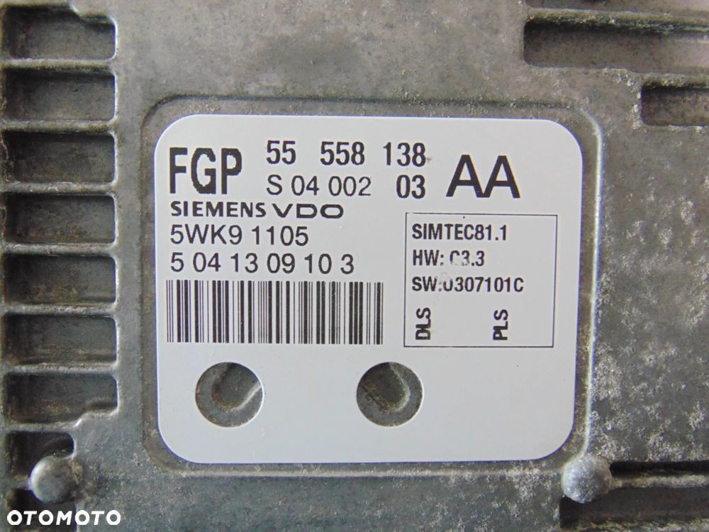 Komputer sterownik silnika 55558138 5WK91105 Opel Vectra C Signum benzyna 2.2 - 2
