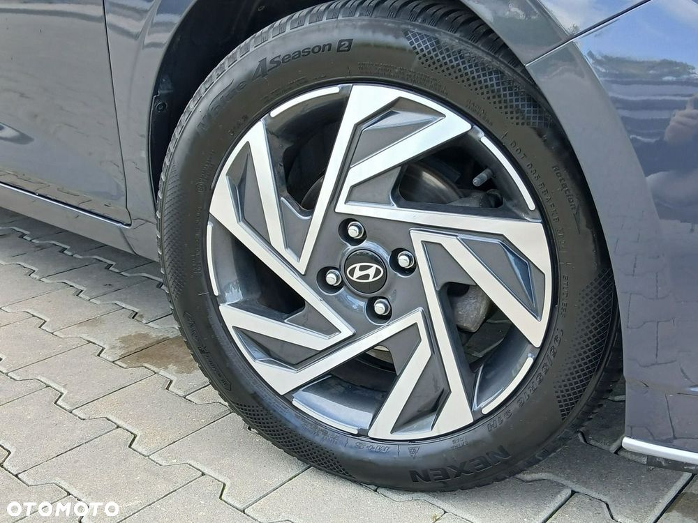 Hyundai i20 1.2 Modern - 12