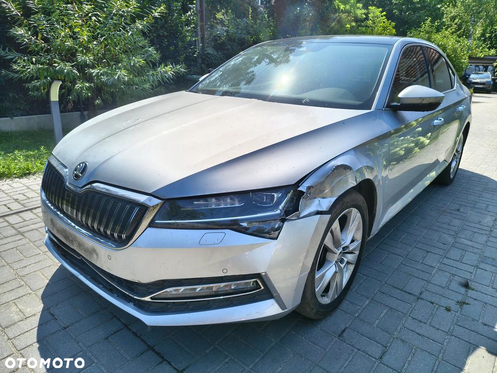 Skoda Superb 1.4 TSI Plug-In Hybrid L&K DSG - 1