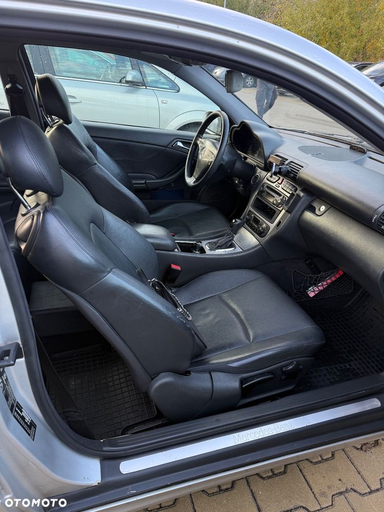 Mercedes-Benz Klasa C - 12