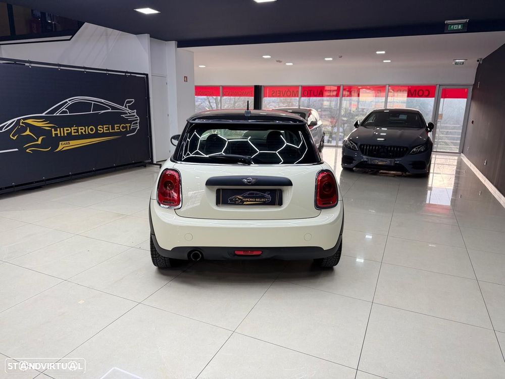 MINI 3 Portas One - 4