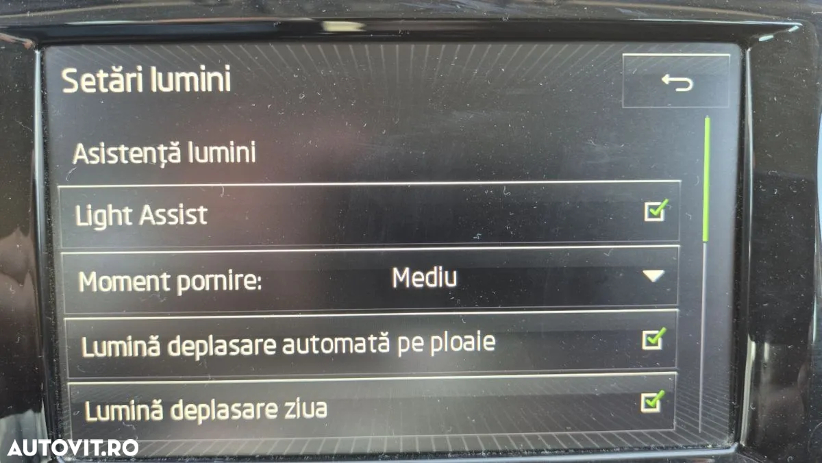 Skoda Octavia 2.0 TDI DSG Style - 21