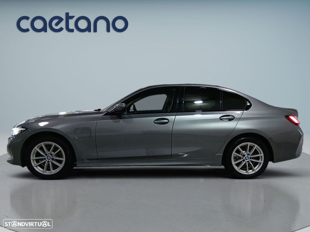 BMW 320 e Auto - 4