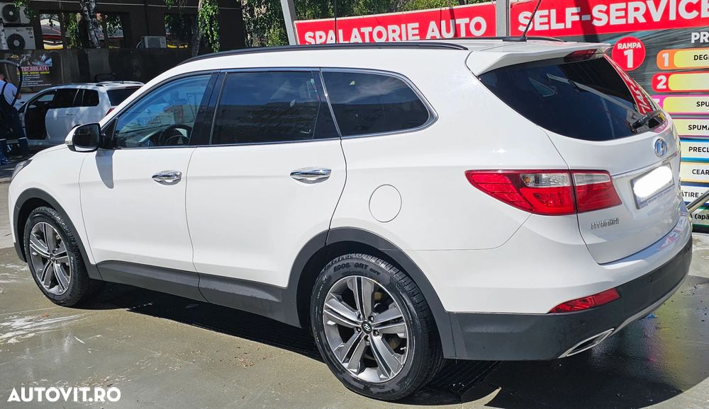 Hyundai Grand Santa Fe 2.2 CRDi 4WD Automatik Luxury - 12