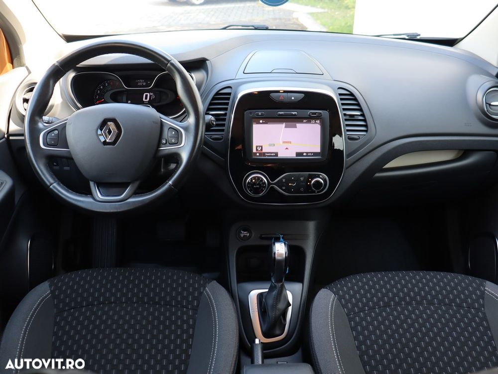 Renault Captur - 16
