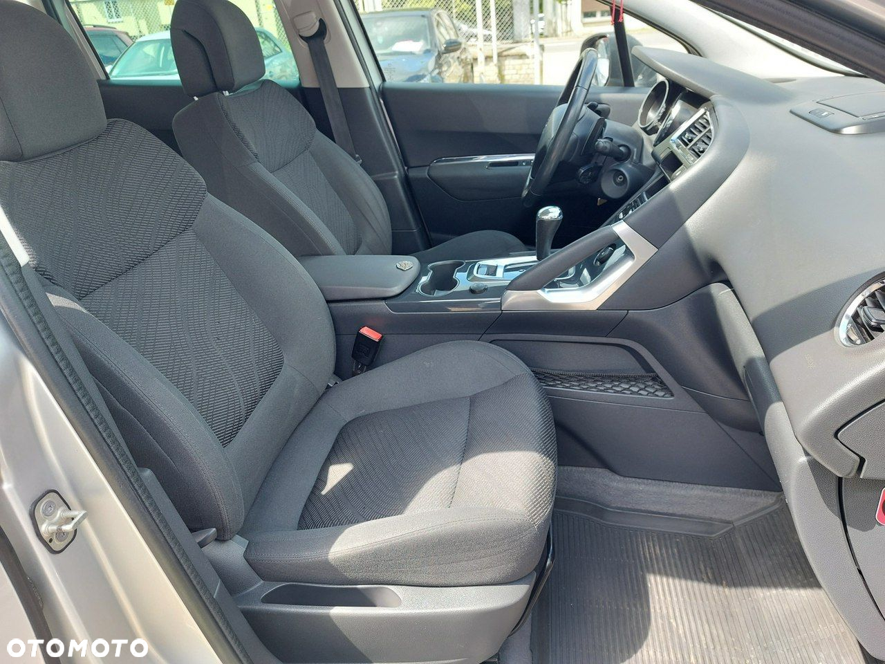 Peugeot 3008 - 15