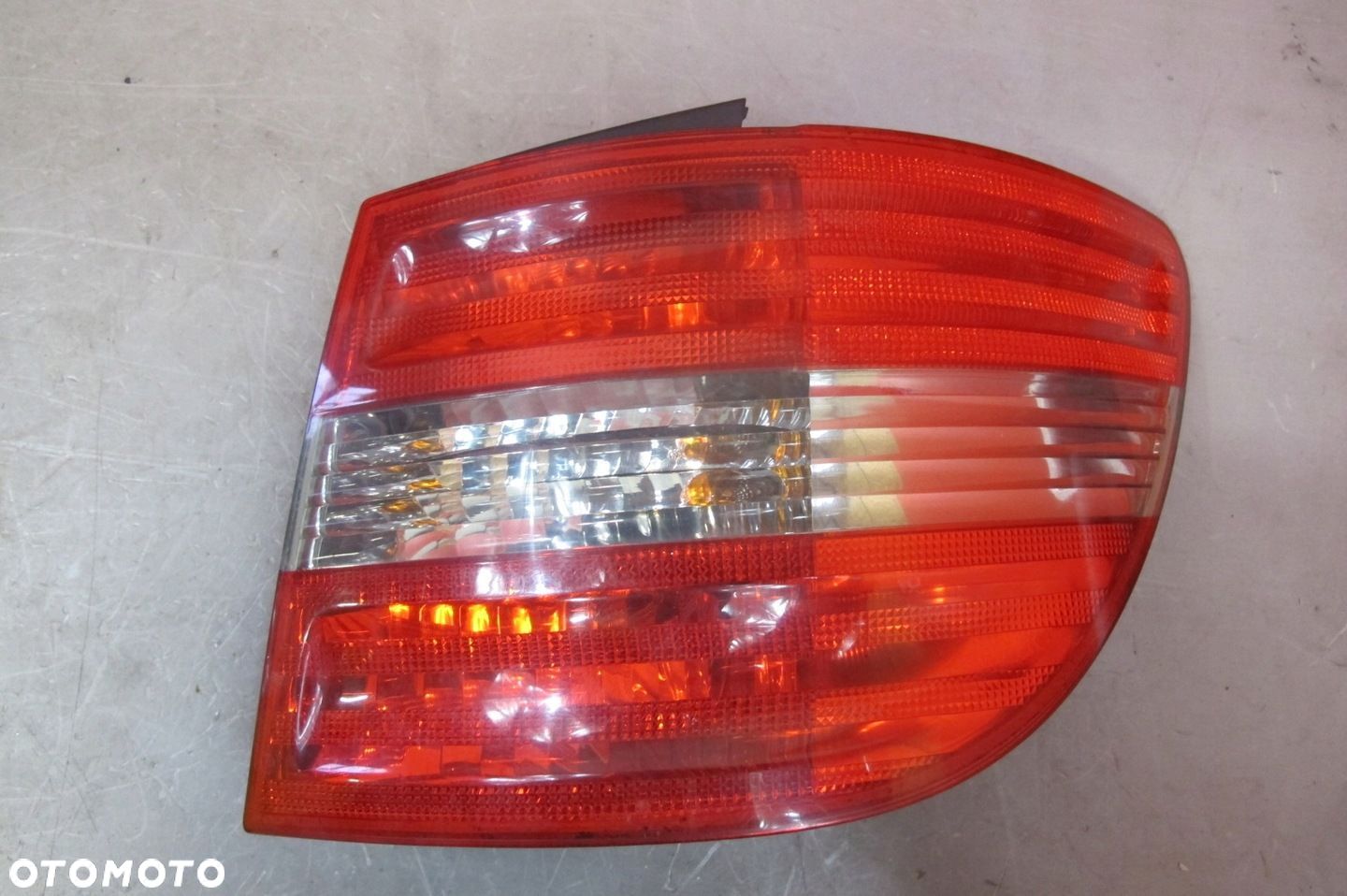 MERCEDES W245 B-KLASA 08-12 LIFT LAMPA PRAWA TYŁ TYLNA A1698202664 EUROPA - 1