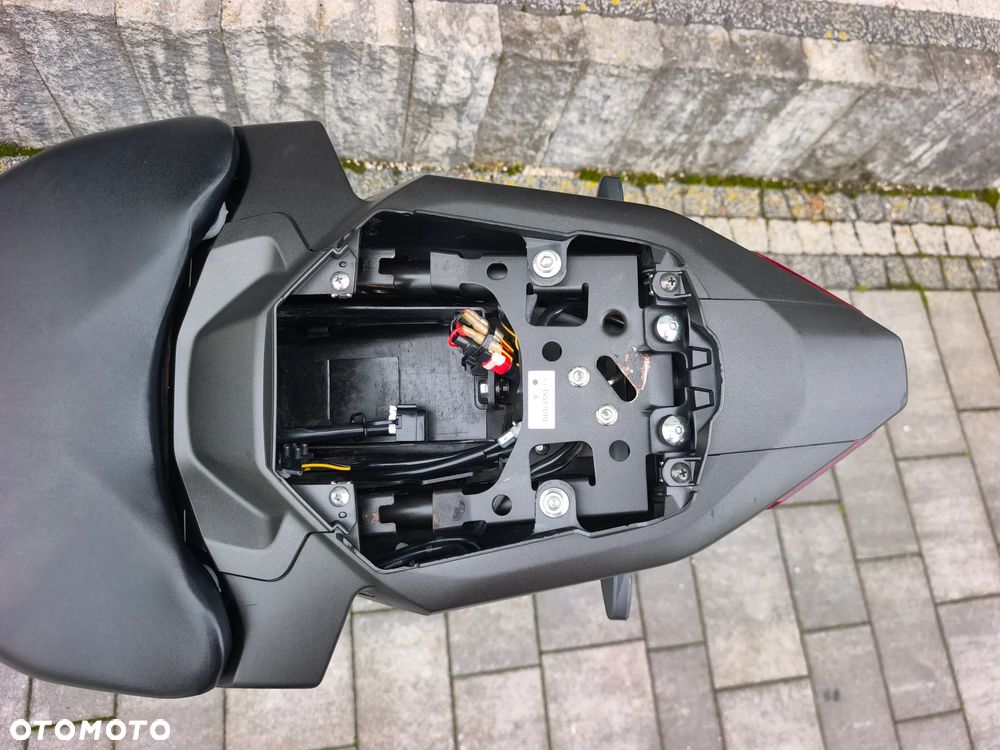 Yamaha MT - 13