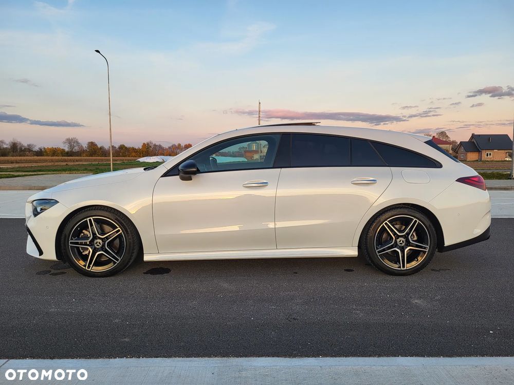 Mercedes-Benz CLA 220 d AMG Line 8G-DCT - 11