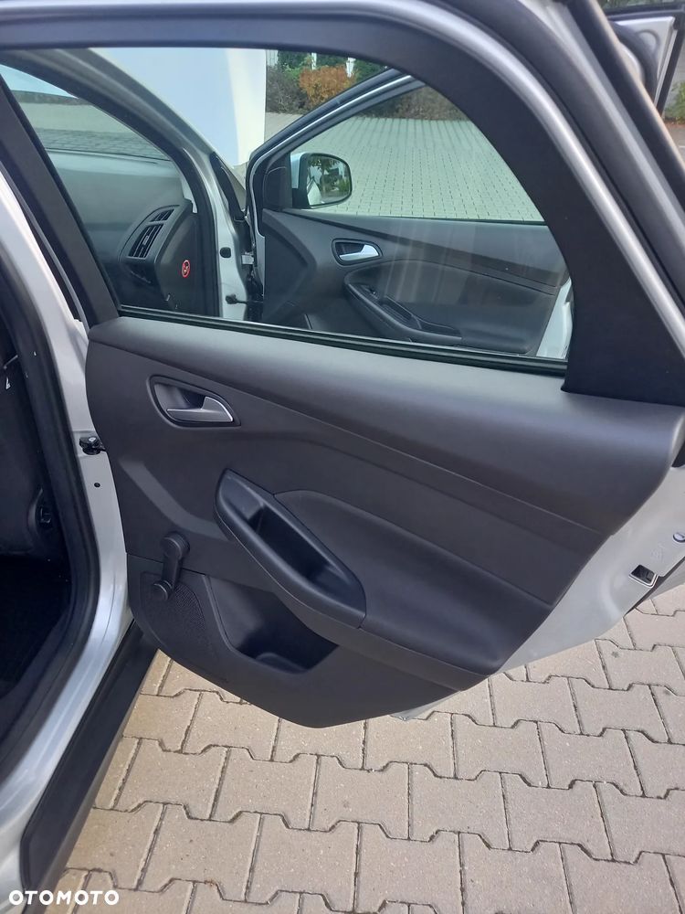 Ford Focus - 18