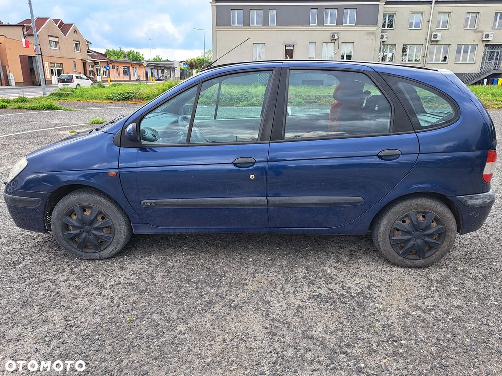 Renault Scenic - 7