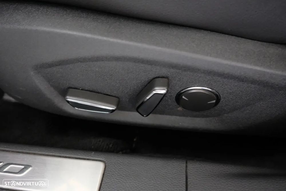Ford Mondeo SW 1.5 TDCi Titanium ECOnetic - 13