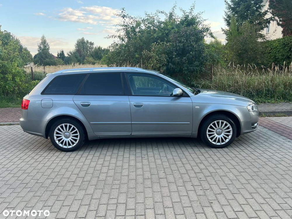 Audi A4 - 4