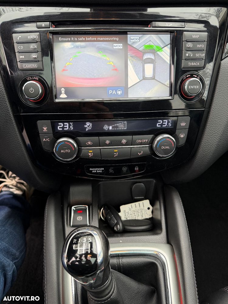 Nissan Qashqai 1.6 DCI TEKNA - 14