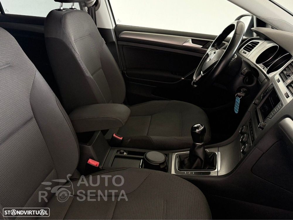 VW Golf Variant 1.6 TDi BlueMotion Confortline - 16
