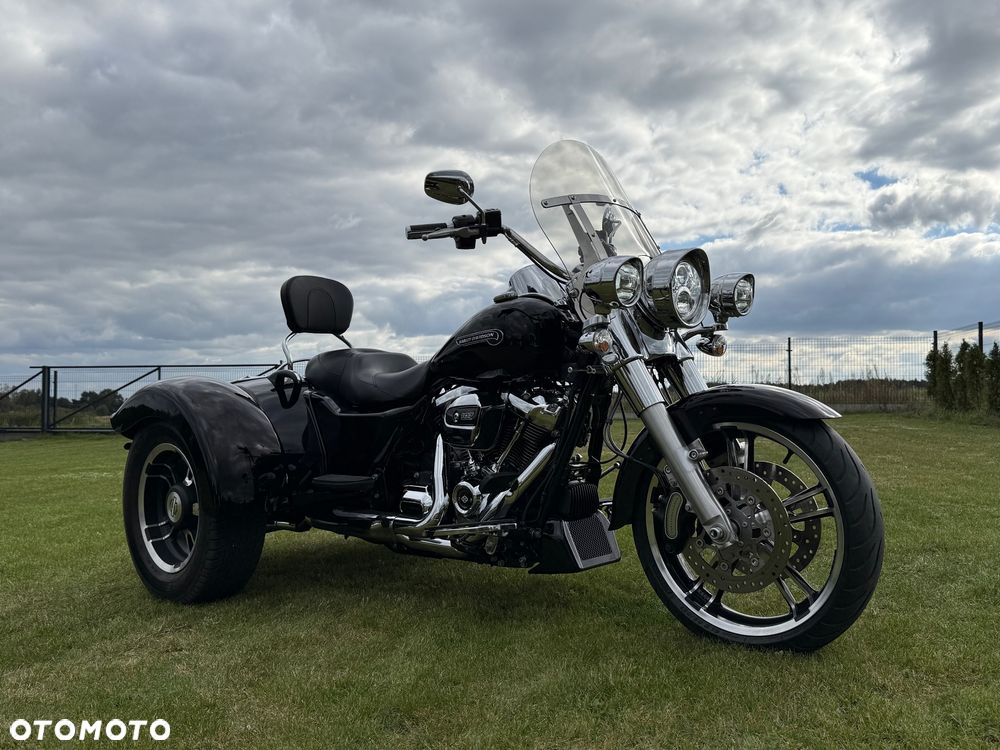 Harley-Davidson Trike Freewheeler - 22