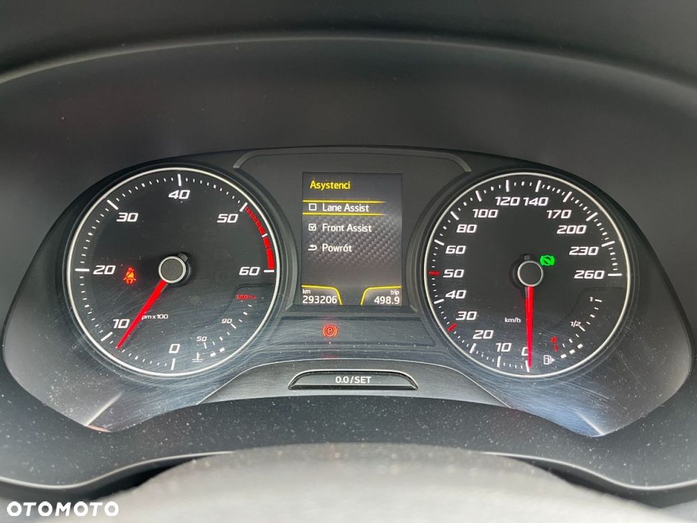 Seat Leon Sportstourer 2.0 TDI DPF DSG FR - 13