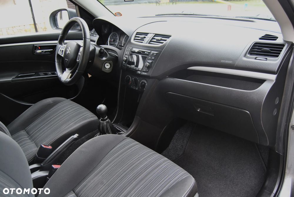 Suzuki Swift - 7