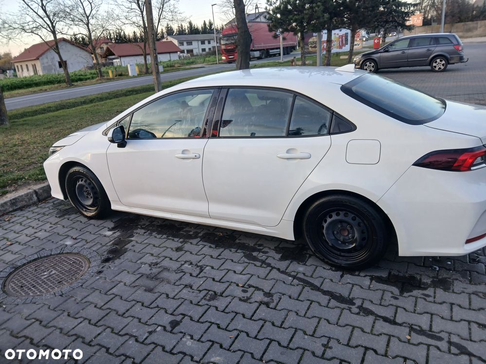 Toyota Corolla 1.6 Active - 4