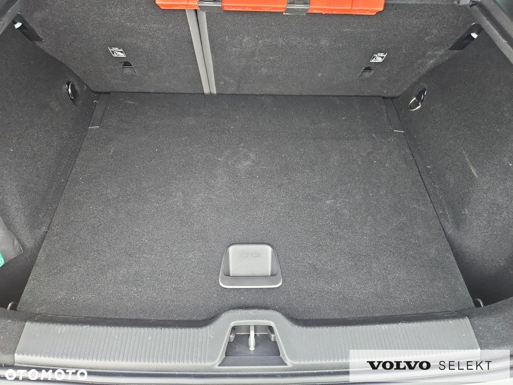 Volvo EX30 69kWh Twin Motor Plus - 24