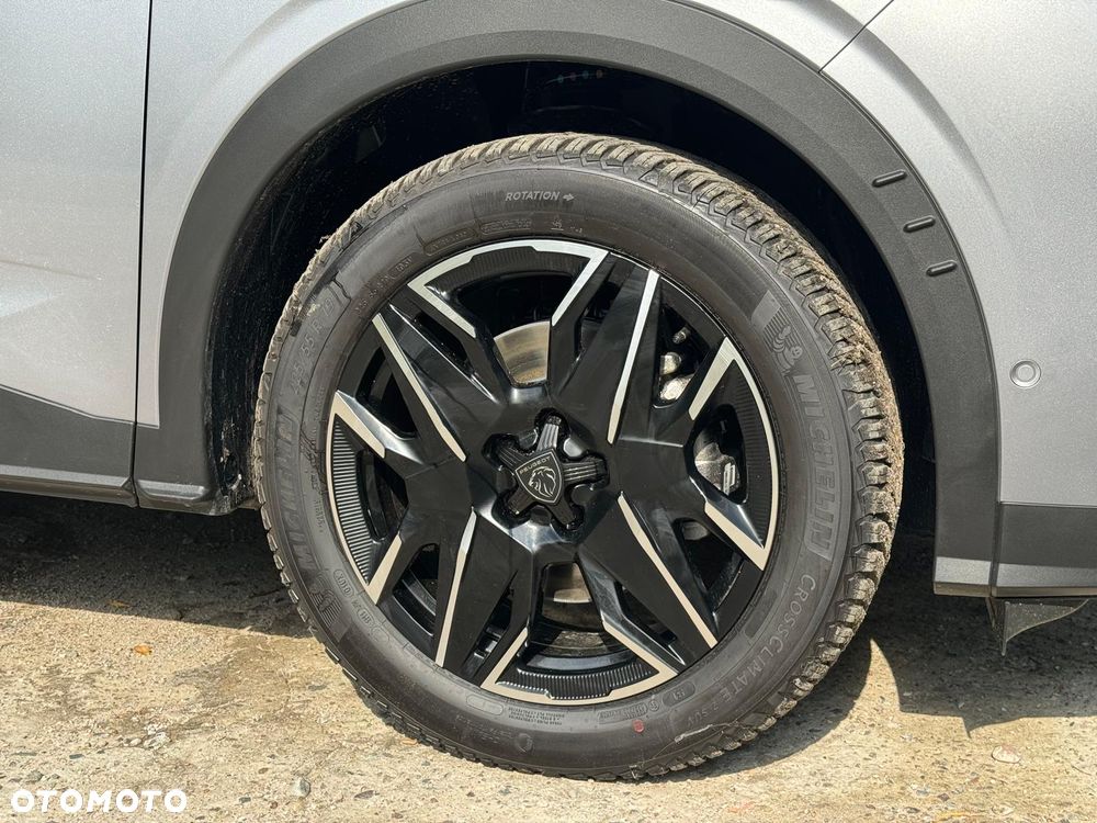 Peugeot 5008 1.2 PureTech mHEV Allure Pack S&S e-DCS6 - 33