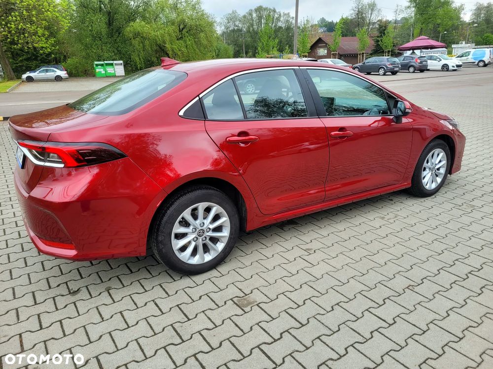 Toyota Corolla 1.6 Comfort - 12