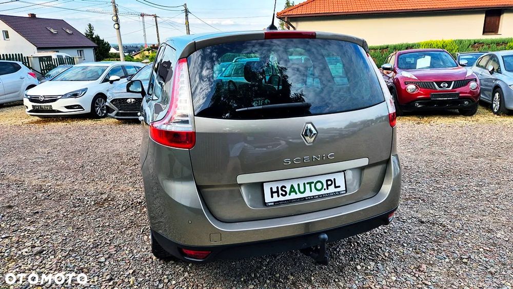 Renault Grand Scenic 2.0 16V 140 CVT Bose Edition - 13