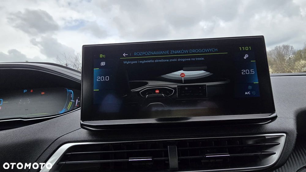 Peugeot 3008 225 e-EAT8 Allure - 22