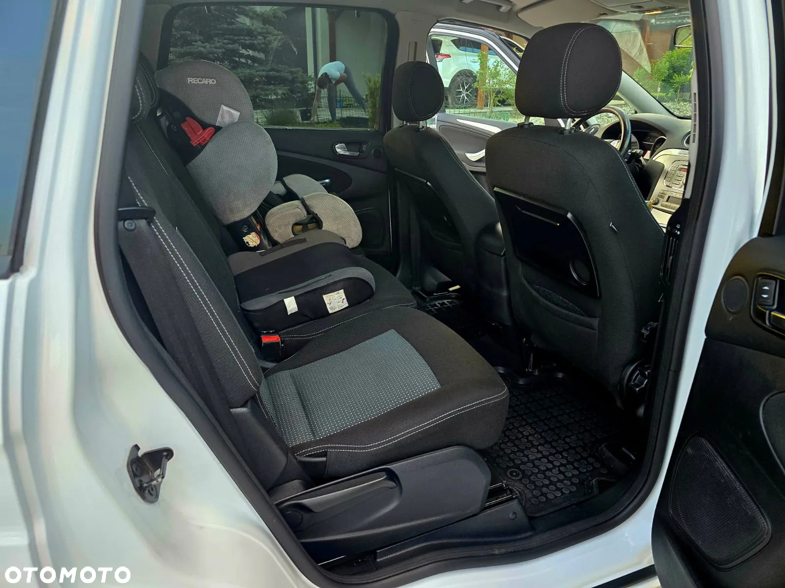 Ford S-Max 2.0 TDCi Ambiente - 24
