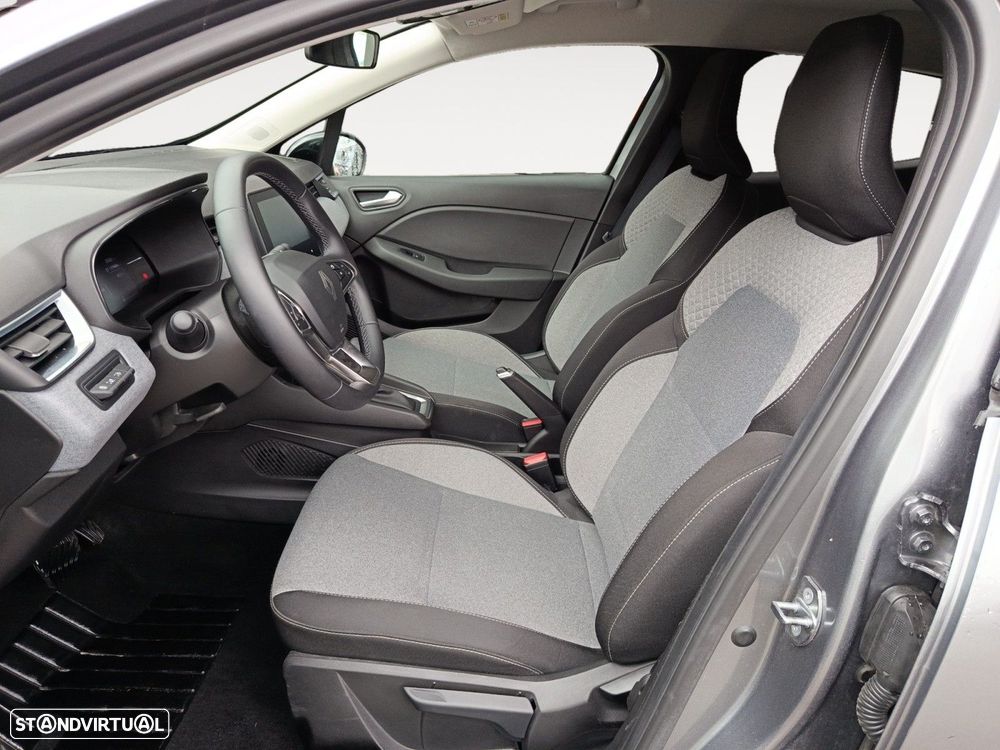 Renault Clio 1.0 TCe Intens CVT — fotografia 9