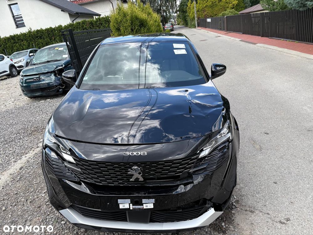 Peugeot 3008 1.2 PureTech Allure S&S EAT6 - 19