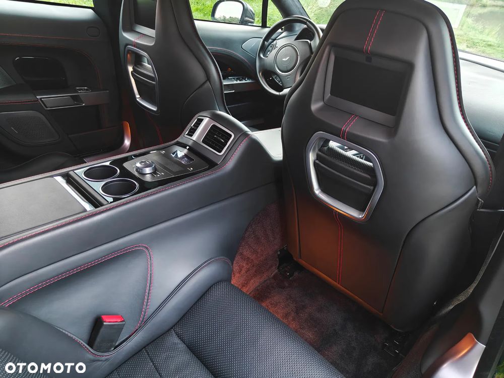 Aston Martin Rapide Luxe - 17
