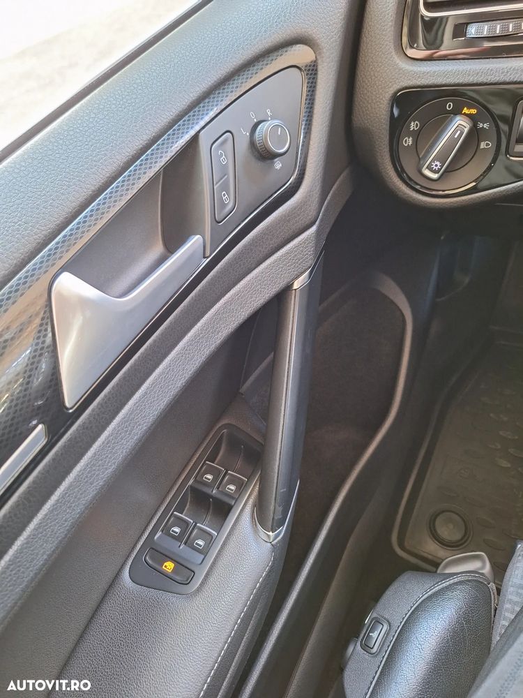 Volkswagen Golf 1.6 TDI DPF BMT Highline - 23