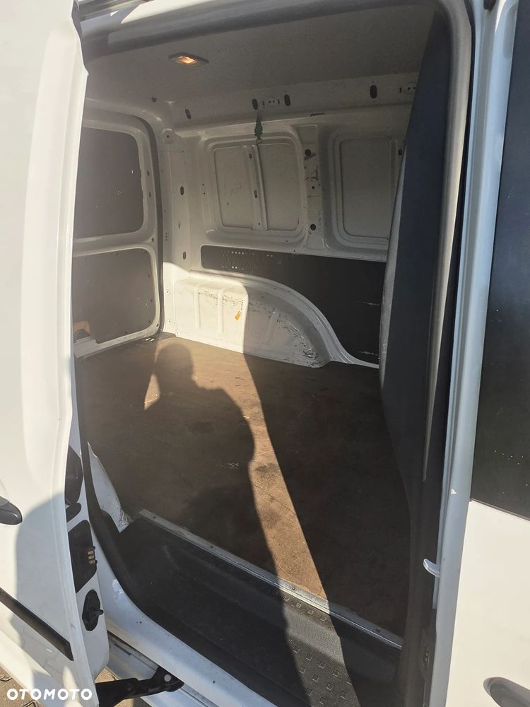 Volkswagen Caddy - 20