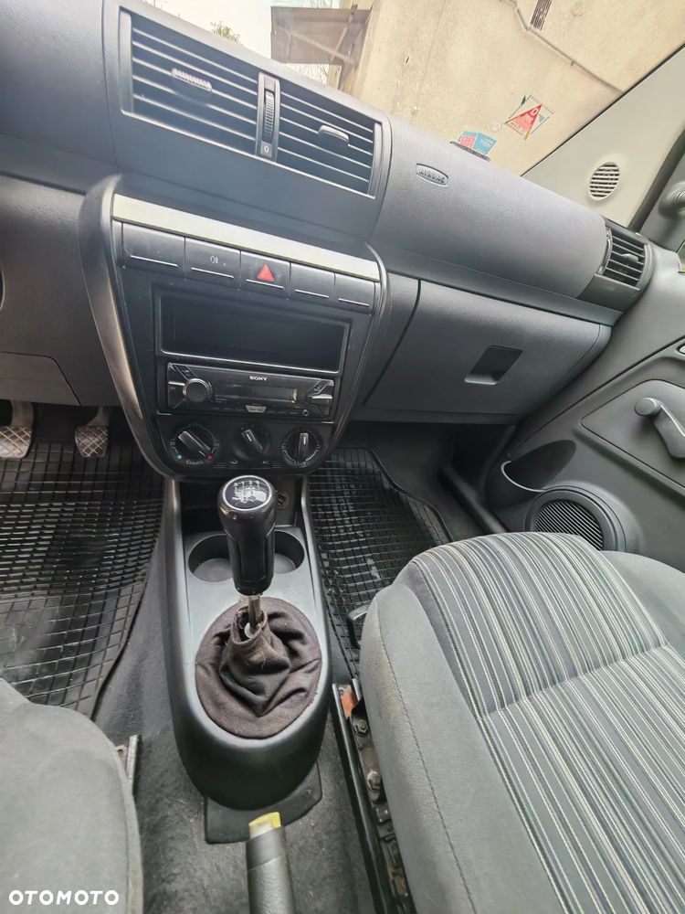 Volkswagen Fox 1.2 - 26