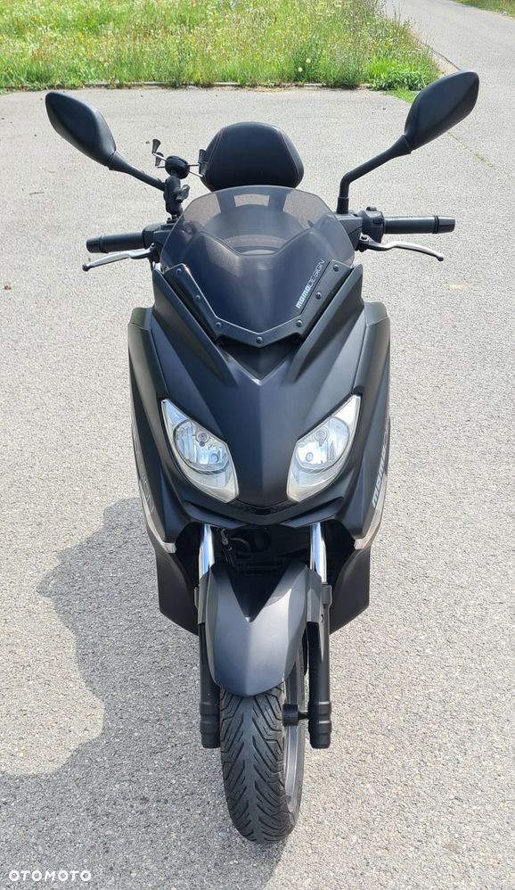 Yamaha X-max - 3