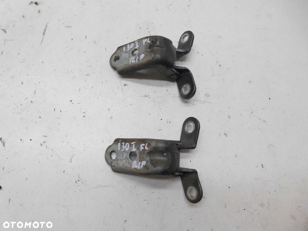 ZAWIAS ZAWIASY DRZWI HYUNDAI I30 I LIFT 2007-2012r. PRAWY PRZEDNI ORYGINAŁ