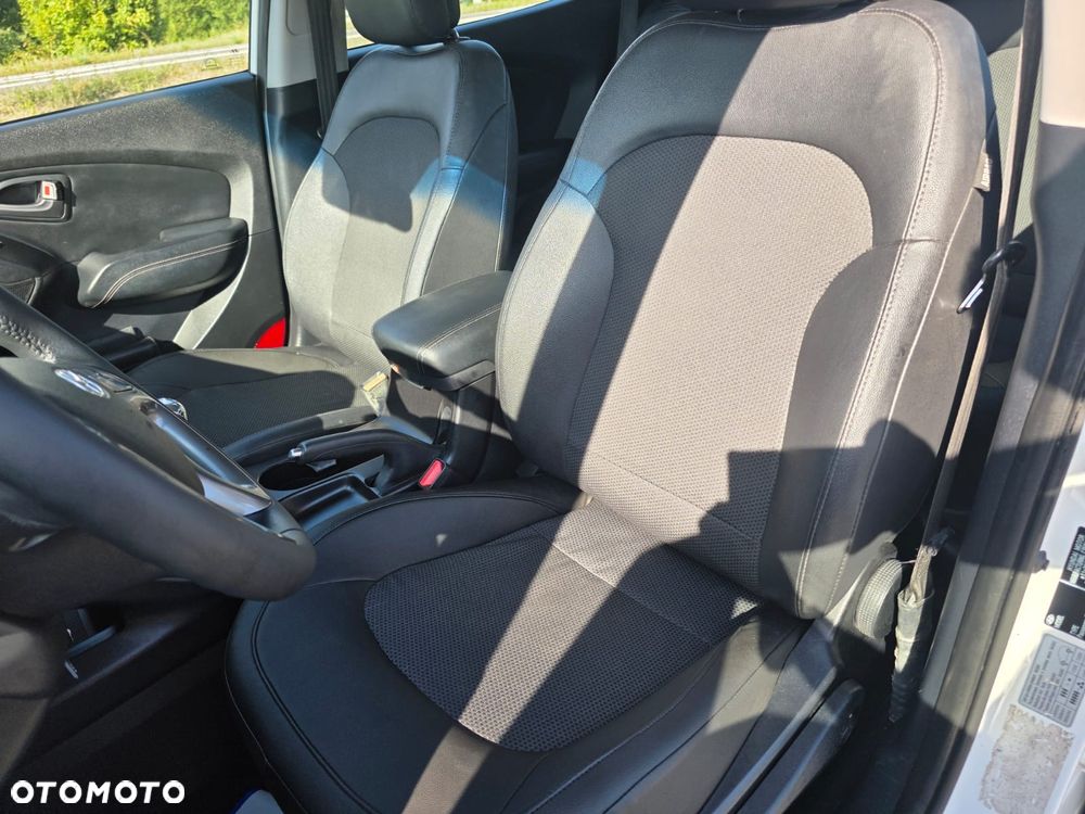 Hyundai Tucson - 16