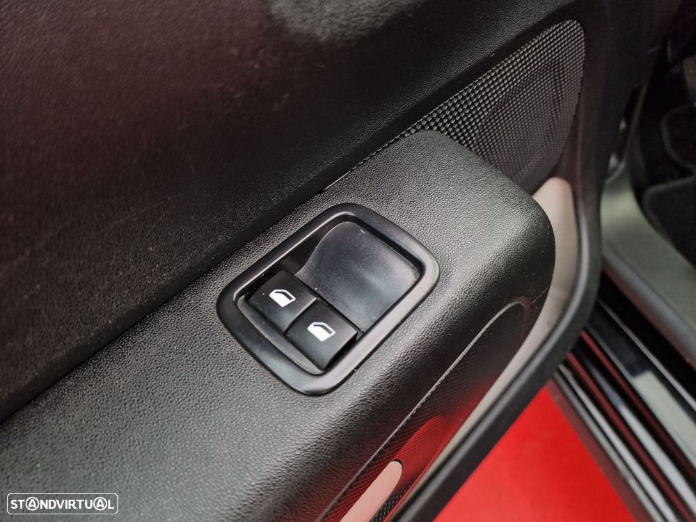 Citroën C3 1.2 PureTech Feel - 10