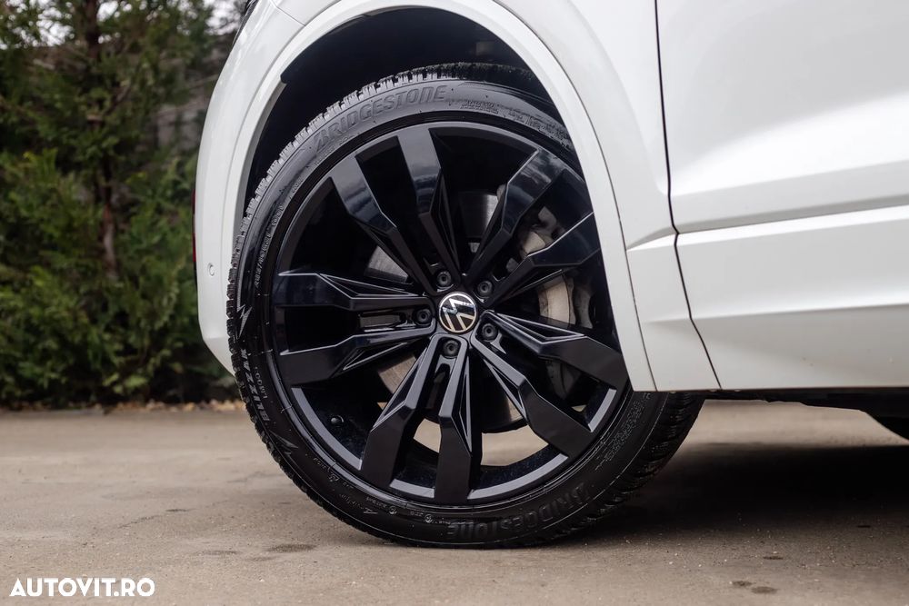 Volkswagen Touareg 3.0 V6 TSI OPF 4Motion Aut. R-Line - 6