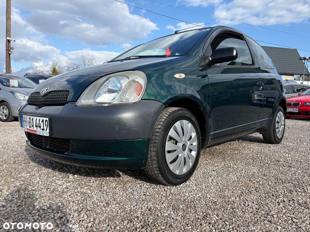 Toyota Yaris 1.0 Base - 37