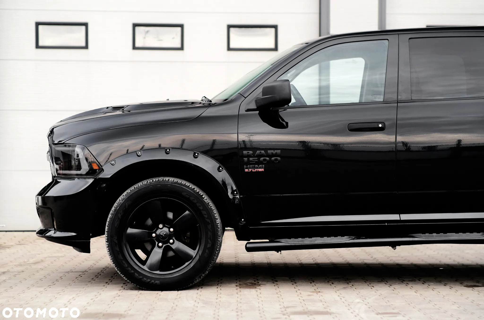 RAM 1500 - 4