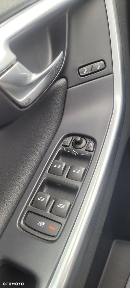 Volvo XC 60 - 13