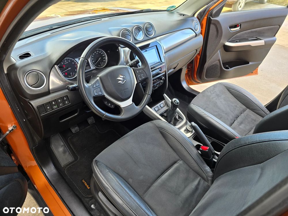 Suzuki Vitara 1.6 (4x4) Allgrip Comfort+ - 29